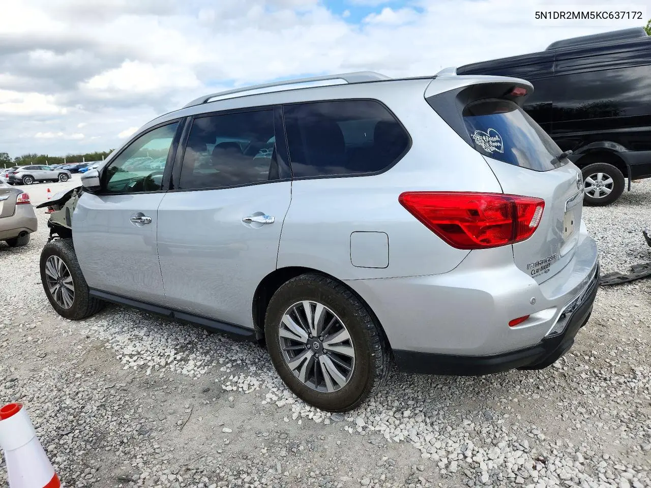 2019 NISSAN PATHFINDER VIN 5N1DR2MM5KC637172 — фото 2