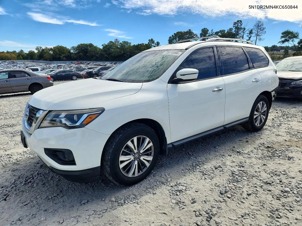 NISSAN PATHFINDER 2019, VIN 5N1DR2MN4KC650844