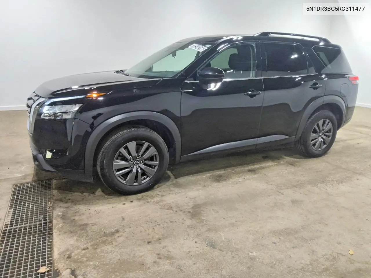 NISSAN PATHFINDER 2024, VIN 5N1DR3BC5RC311477