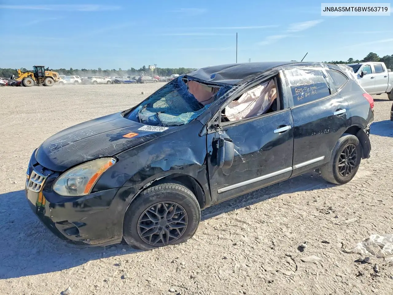 NISSAN ROGUE 2011, VIN JN8AS5MT6BW563719