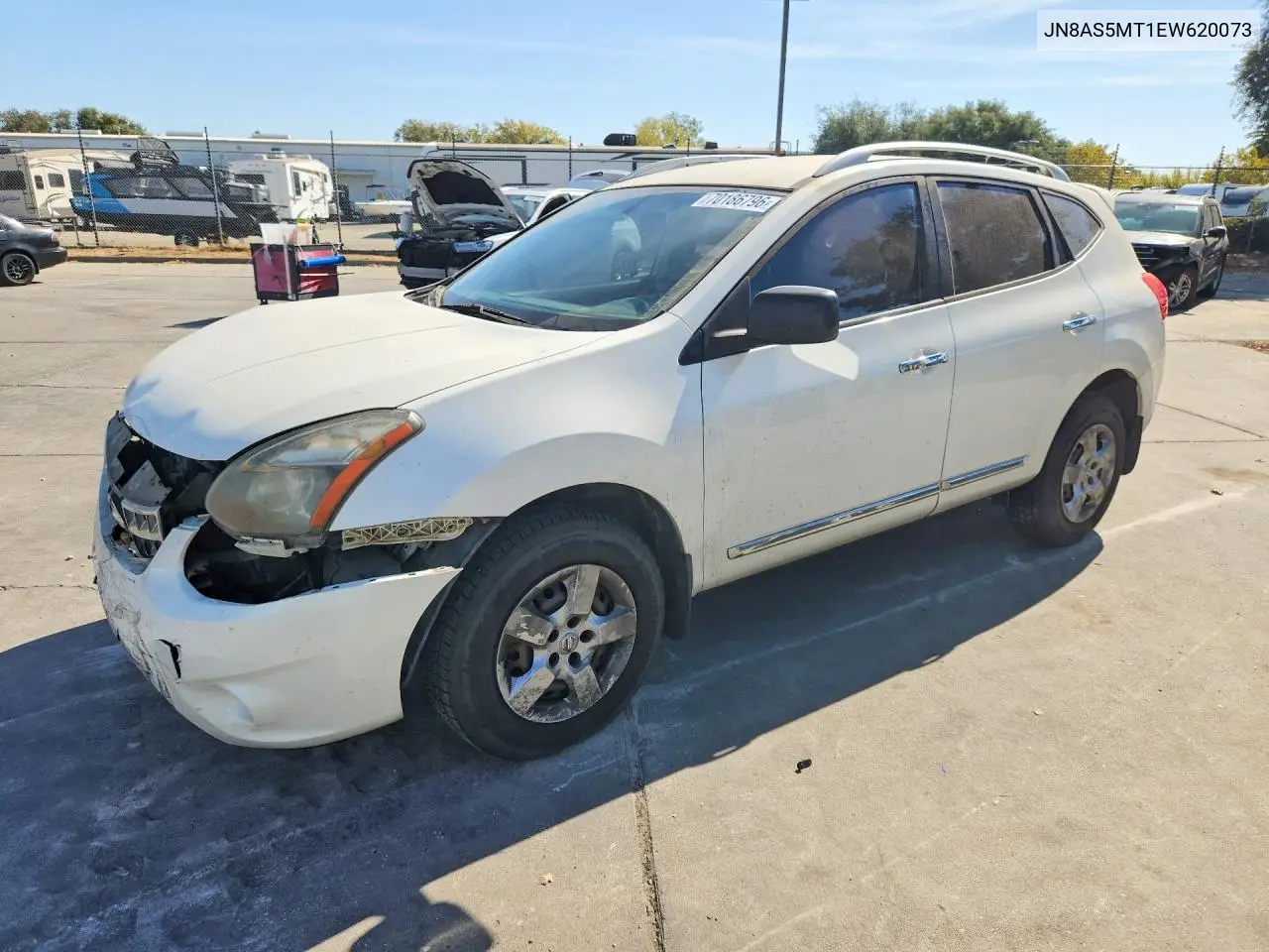 NISSAN ROGUE 2014, VIN JN8AS5MT1EW620073