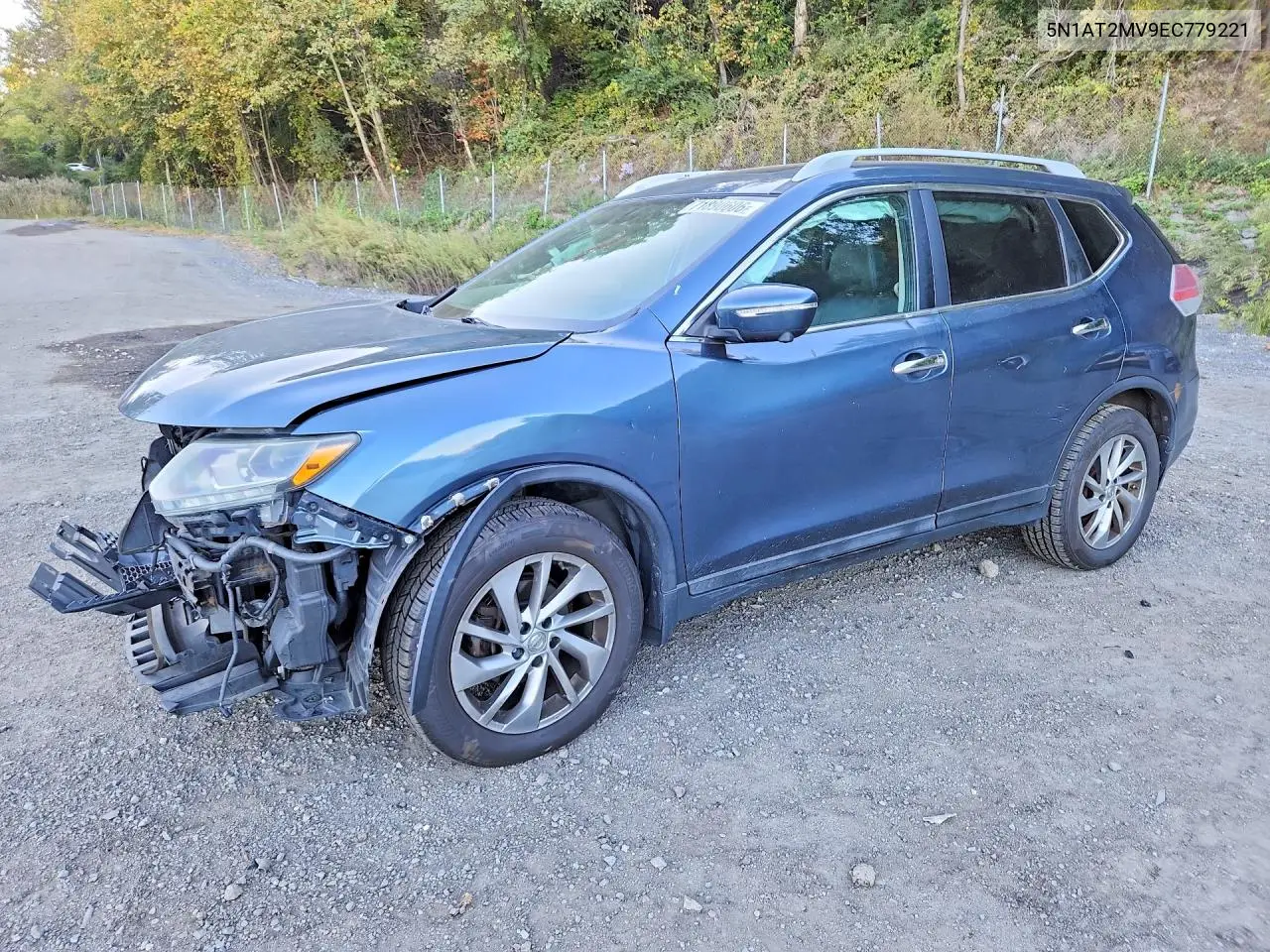 NISSAN ROGUE 2014, VIN 5N1AT2MV9EC779221
