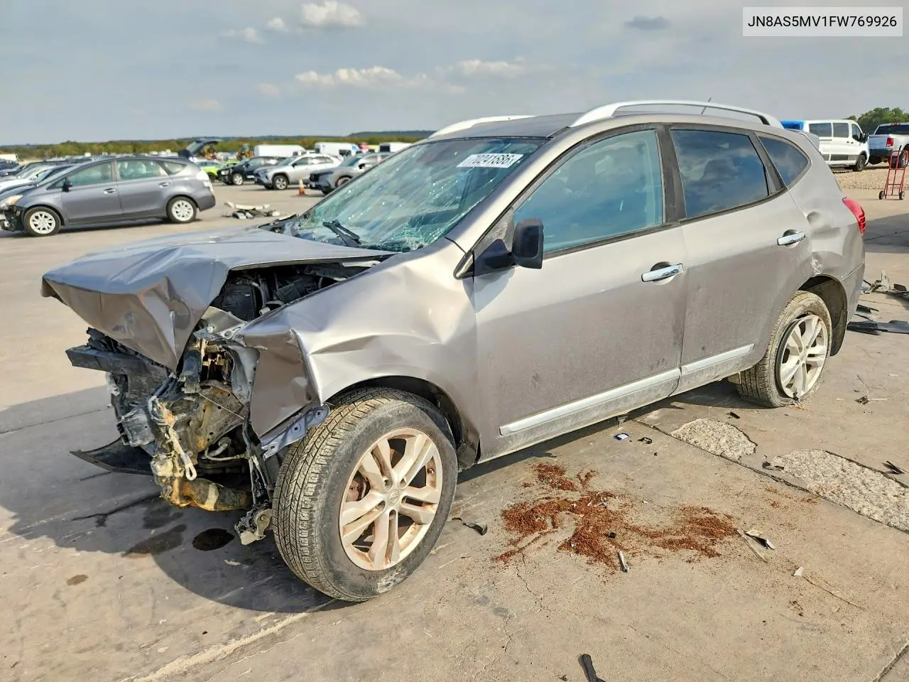 NISSAN ROGUE 2015, VIN JN8AS5MV1FW769926