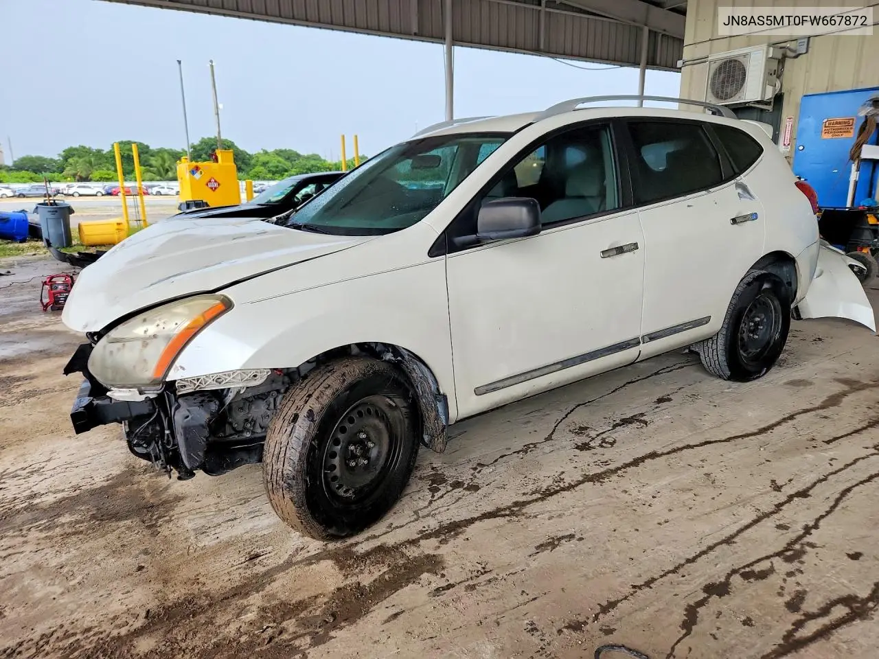 NISSAN ROGUE 2015, VIN JN8AS5MT0FW667872