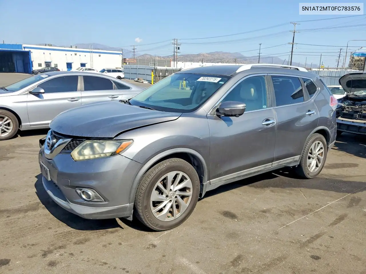 NISSAN ROGUE 2015, VIN 5N1AT2MT0FC783576