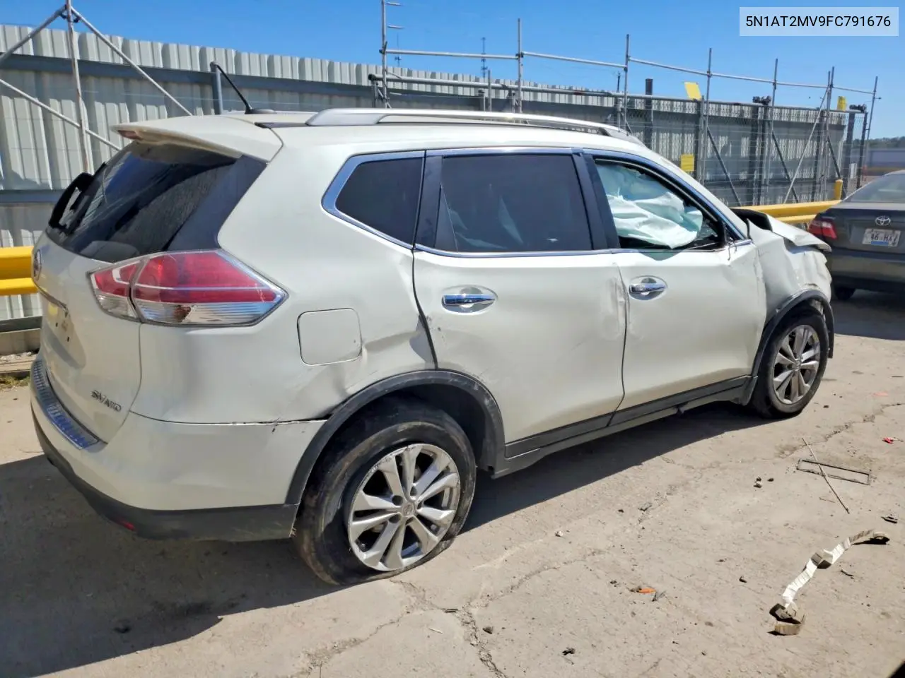 2015 NISSAN ROGUE VIN 5N1AT2MV9FC791676 — фото 3