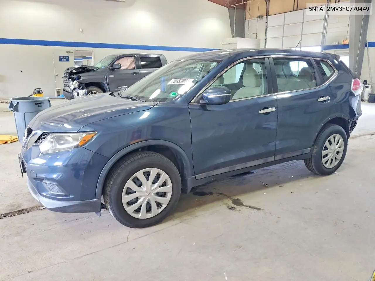 NISSAN ROGUE 2015, VIN 5N1AT2MV3FC770449