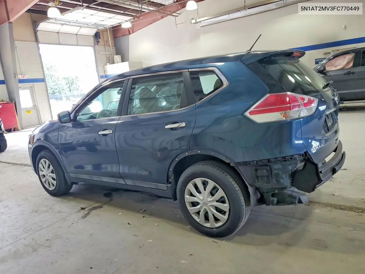 2015 NISSAN ROGUE VIN 5N1AT2MV3FC770449 — фото 2