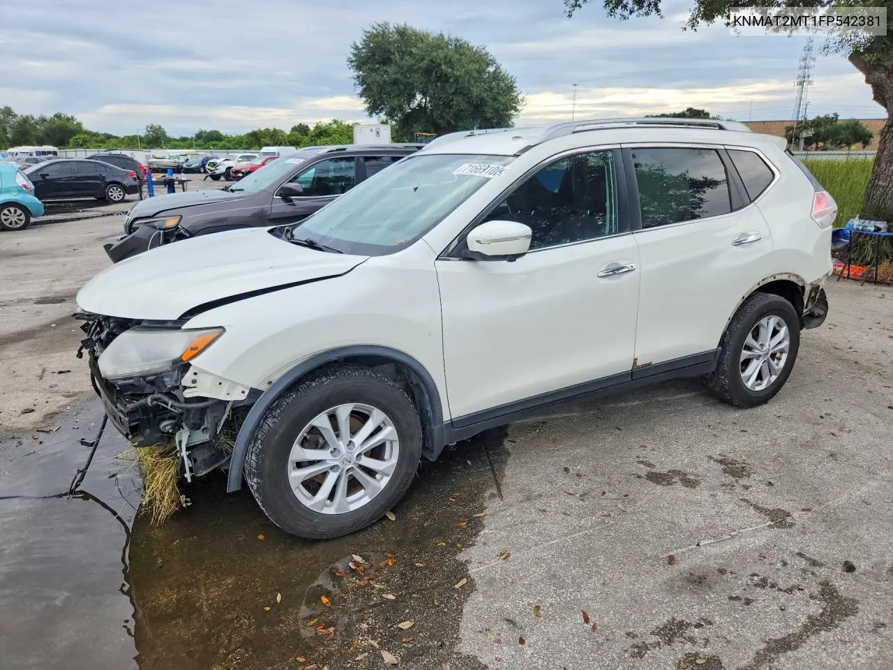 NISSAN ROGUE 2015, VIN KNMAT2MT1FP542381
