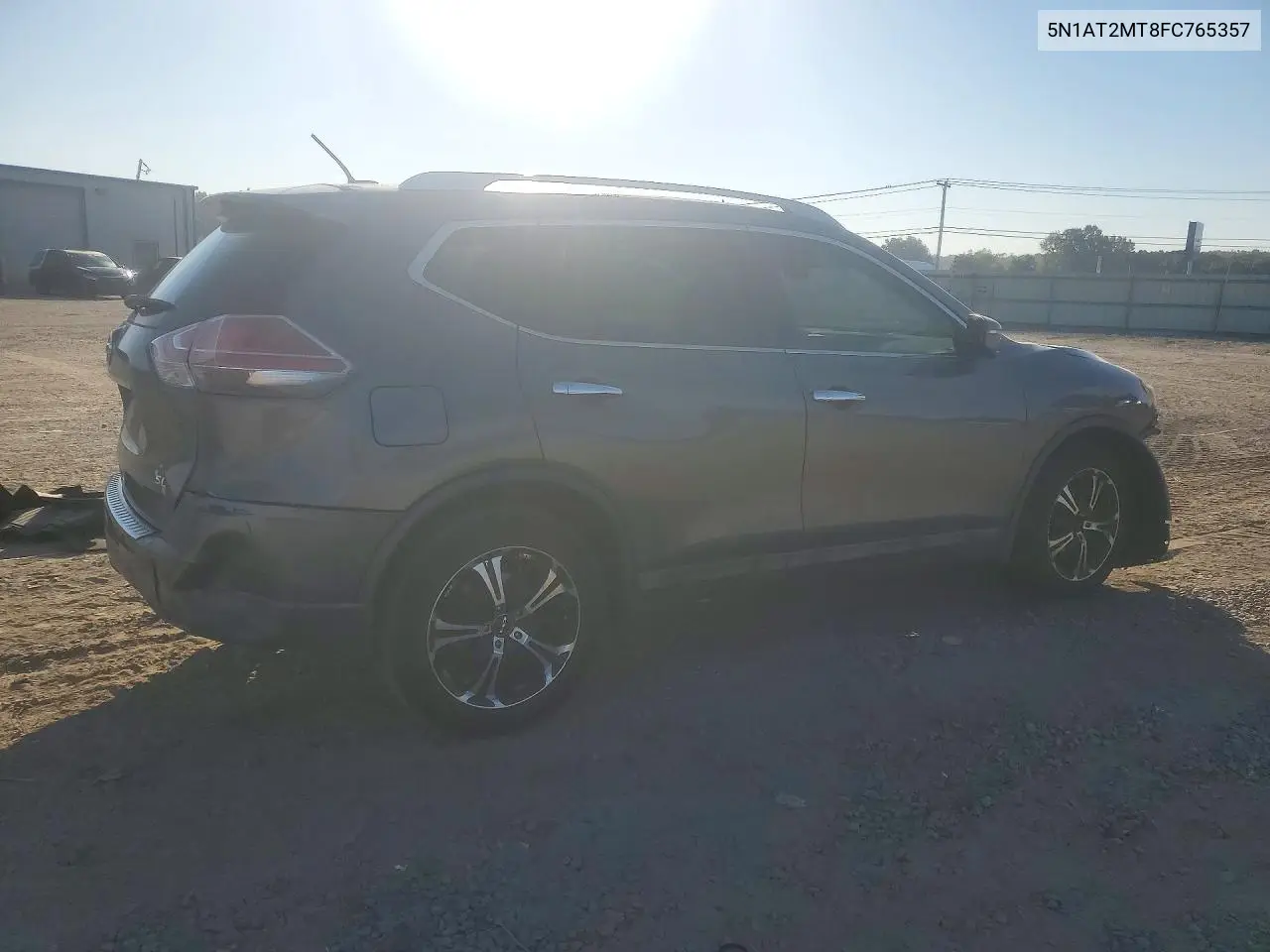 2015 NISSAN ROGUE VIN 5N1AT2MT8FC765357 — фото 3
