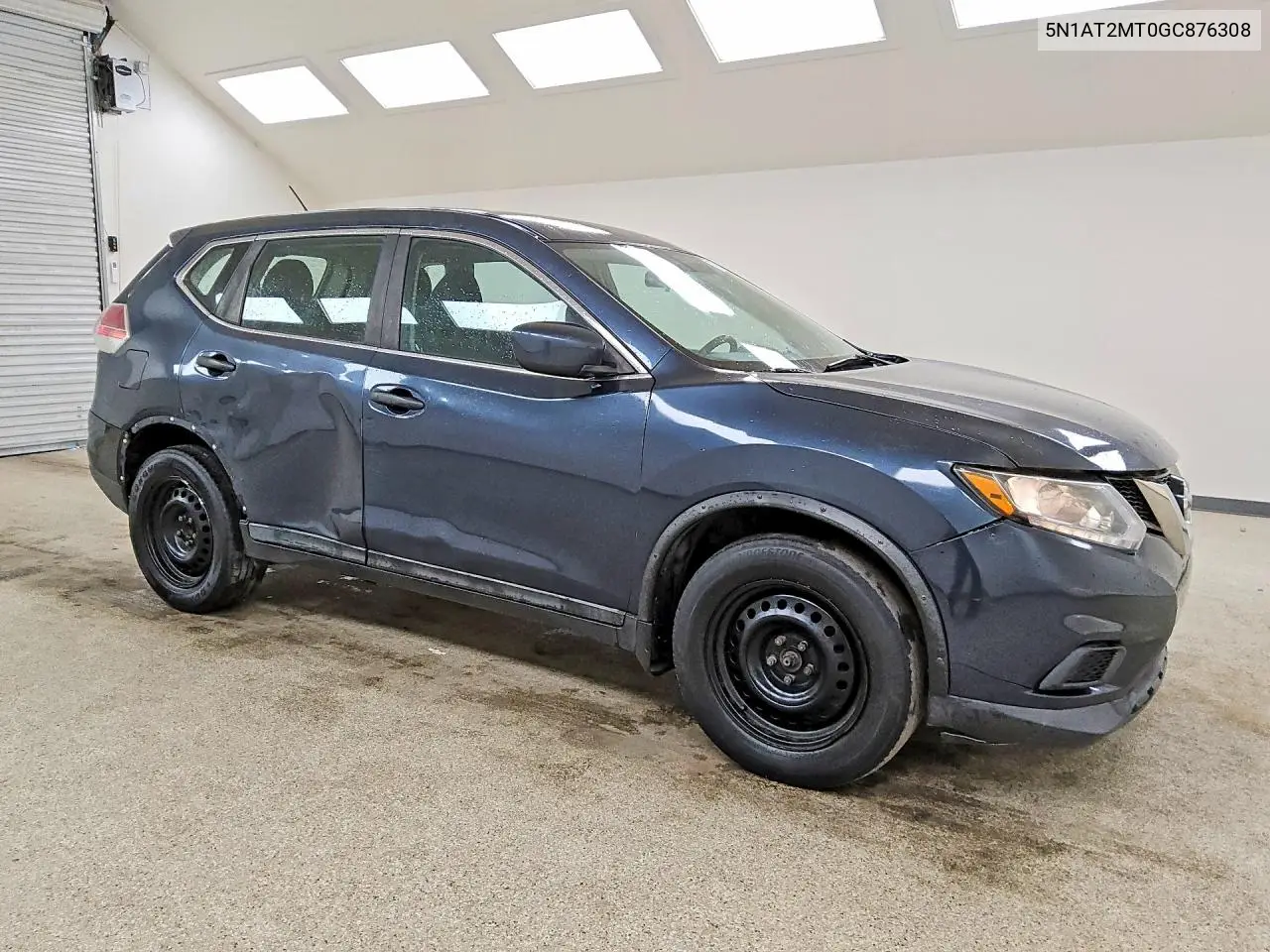 2016 NISSAN ROGUE VIN 5N1AT2MT0GC876308 — фото 4