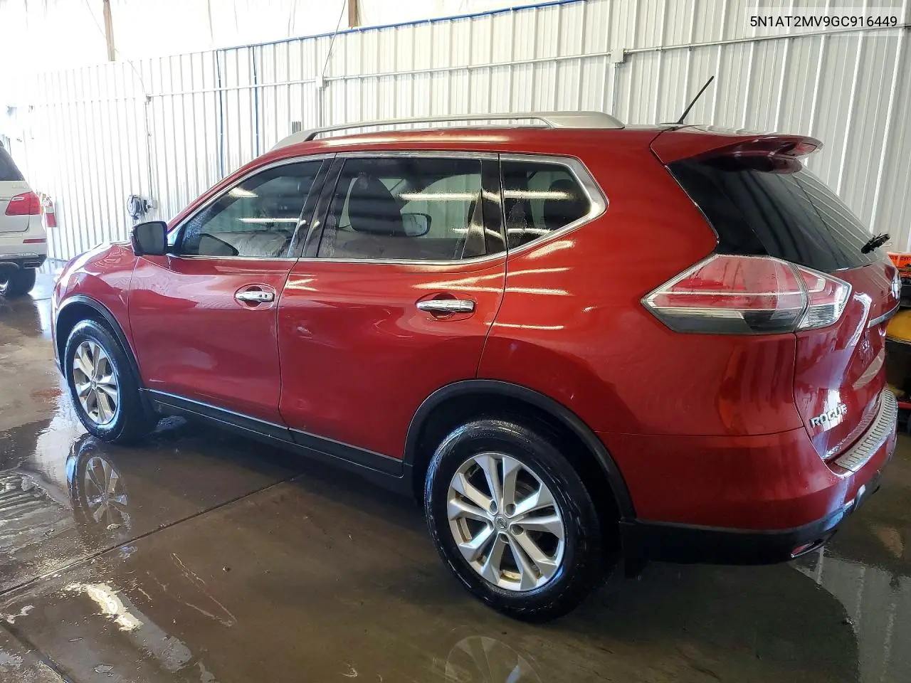 2016 NISSAN ROGUE VIN 5N1AT2MV9GC916449 — фото 2