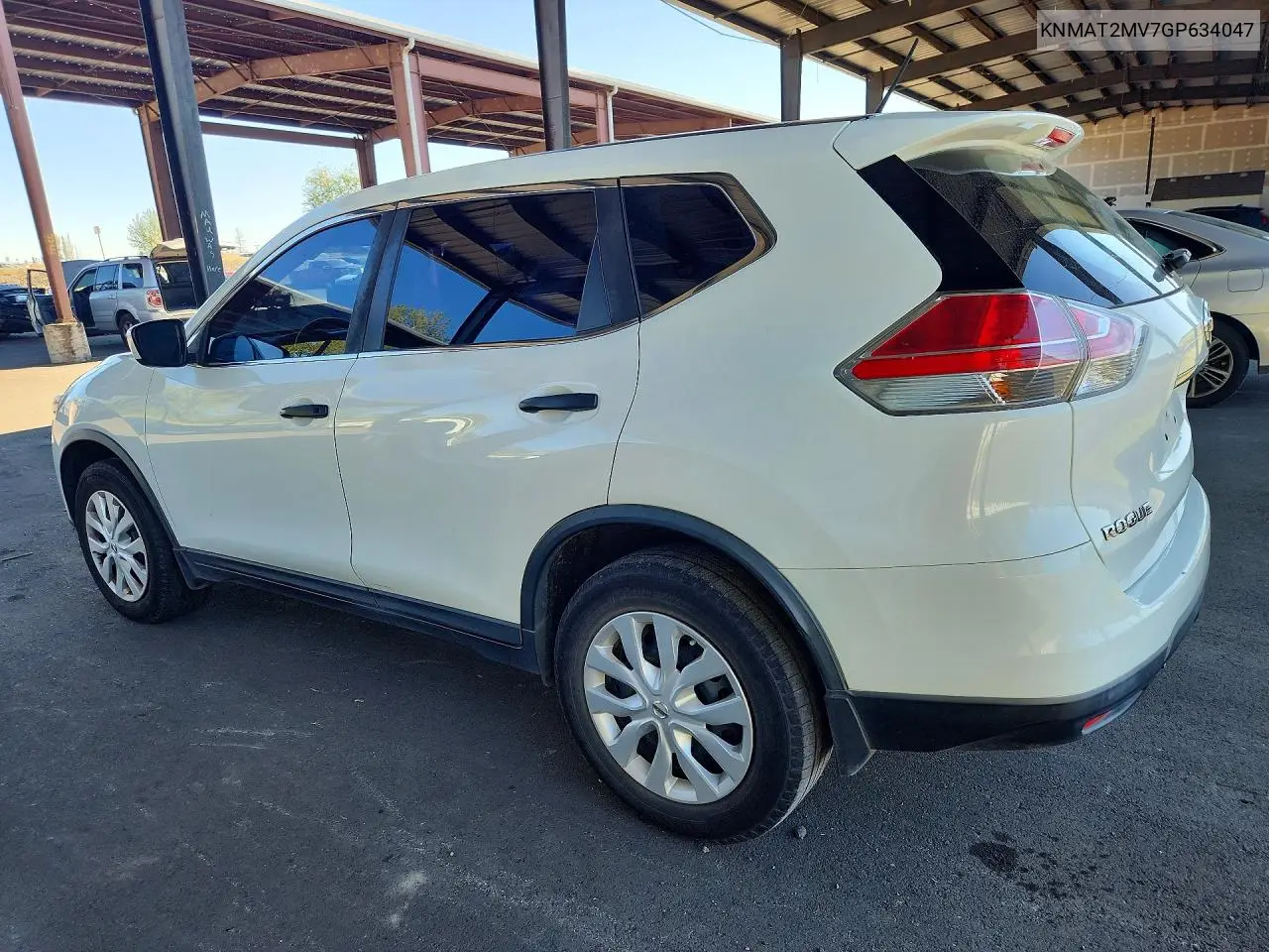 2016 NISSAN ROGUE VIN KNMAT2MV7GP634047 — фото 2