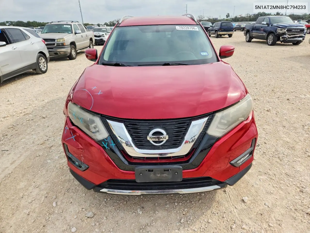 2017 NISSAN ROGUE VIN 5N1AT2MN8HC794233 — фото 5