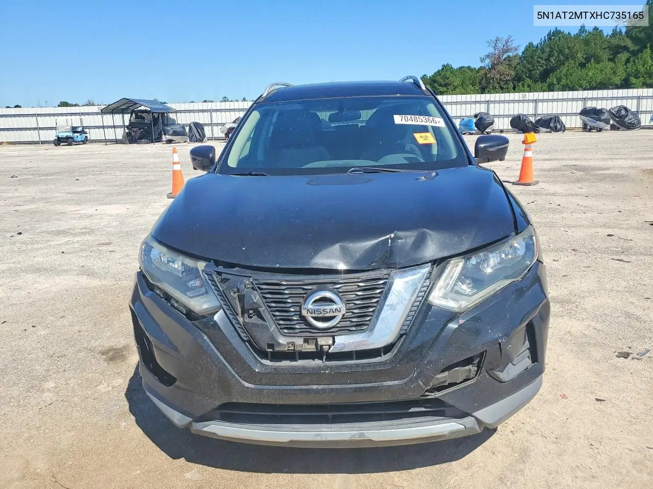 2017 NISSAN ROGUE VIN 5N1AT2MTXHC735165 — фото 5