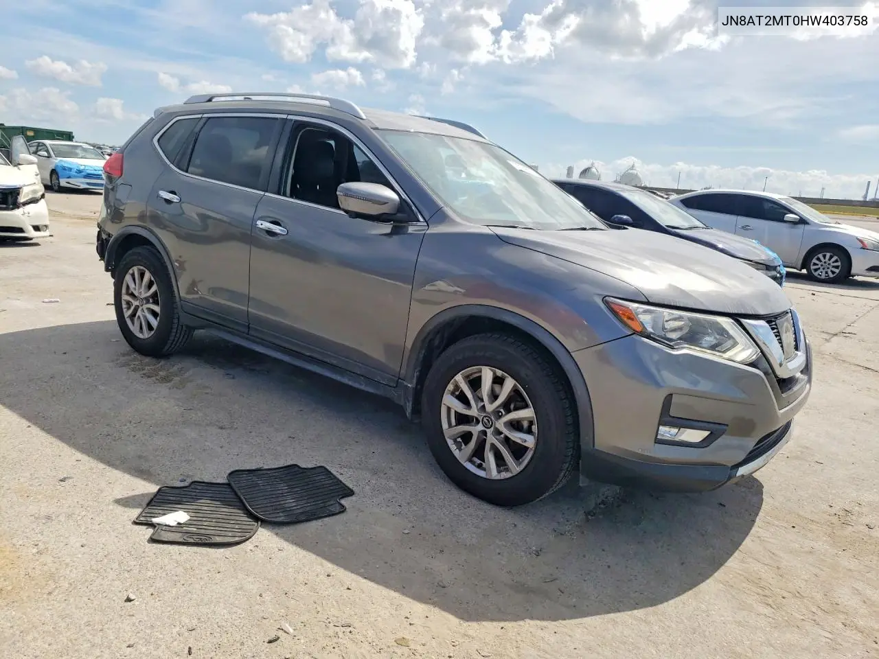 2017 NISSAN ROGUE VIN JN8AT2MT0HW403758 — фото 4
