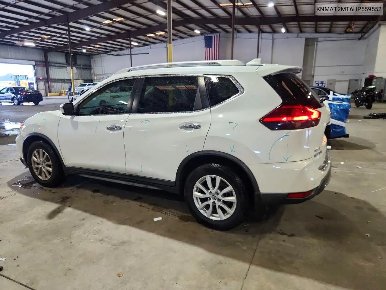 2017 NISSAN ROGUE VIN KNMAT2MT6HP559552 — фото 2