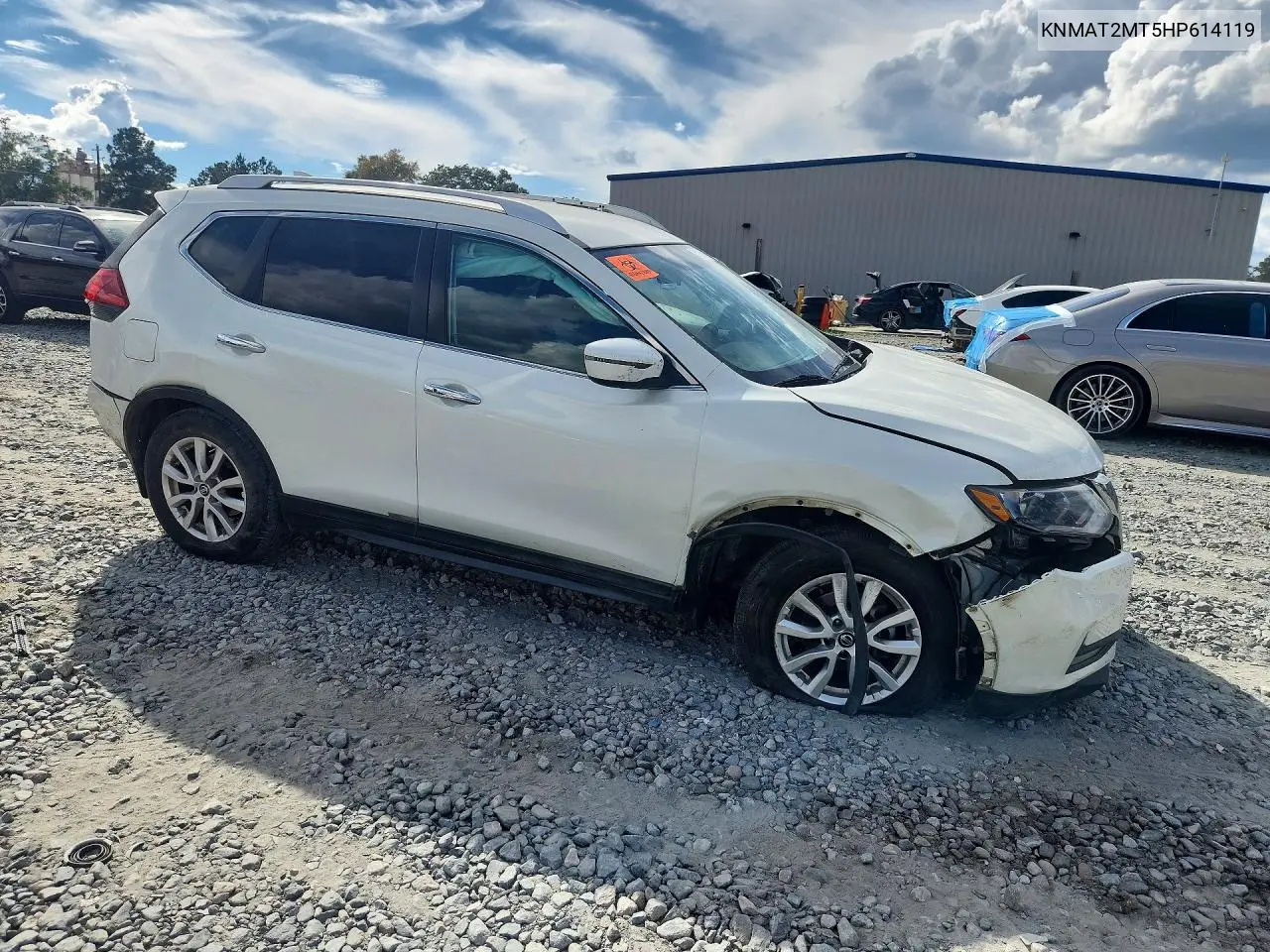 2017 NISSAN ROGUE VIN KNMAT2MT5HP614119 — фото 4