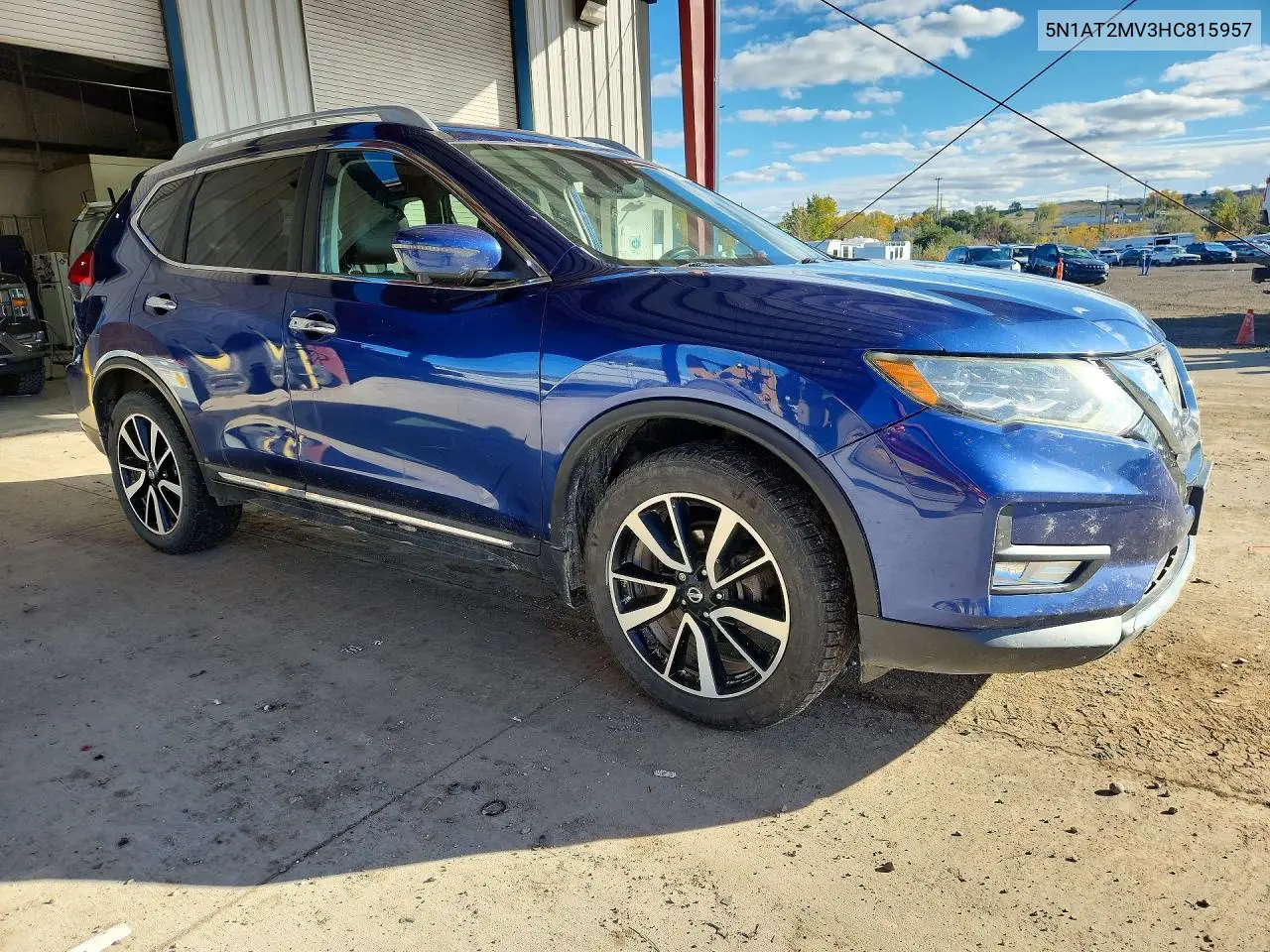 2017 NISSAN ROGUE VIN 5N1AT2MV3HC815957 — фото 4