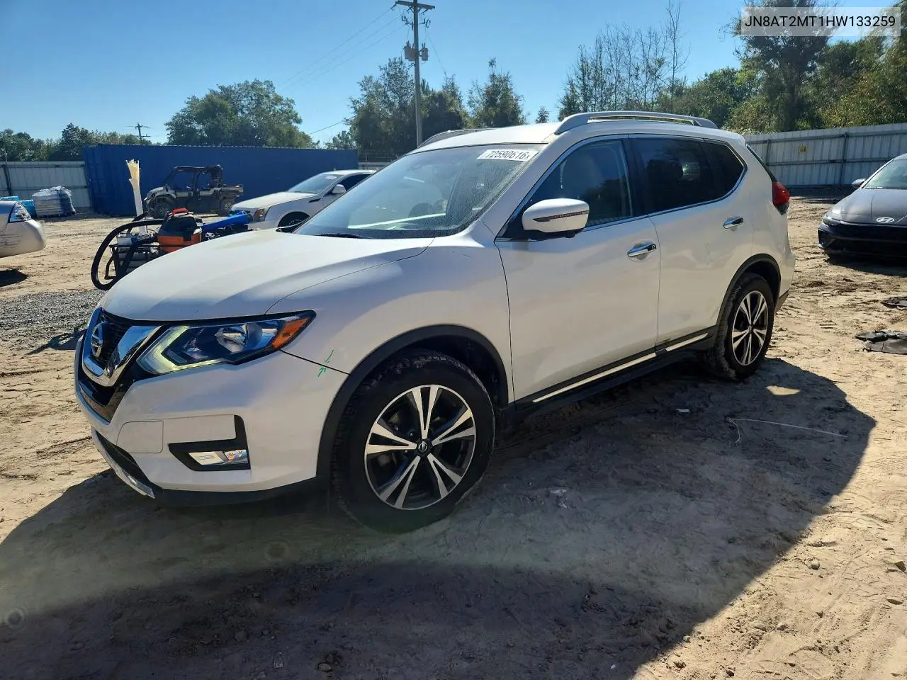 NISSAN ROGUE 2017, VIN JN8AT2MT1HW133259