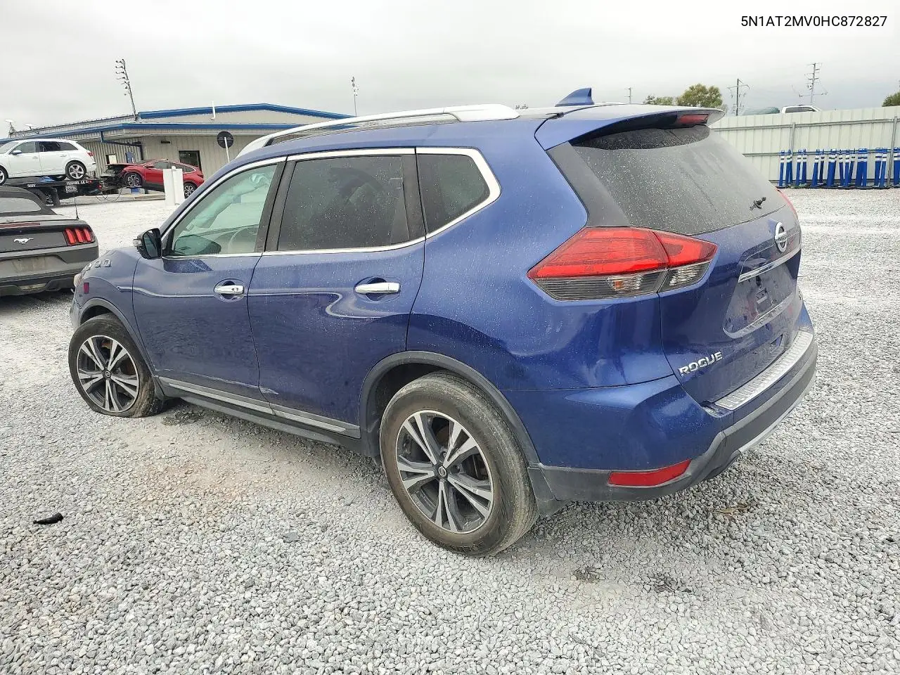 2017 NISSAN ROGUE VIN 5N1AT2MV0HC872827 — фото 2