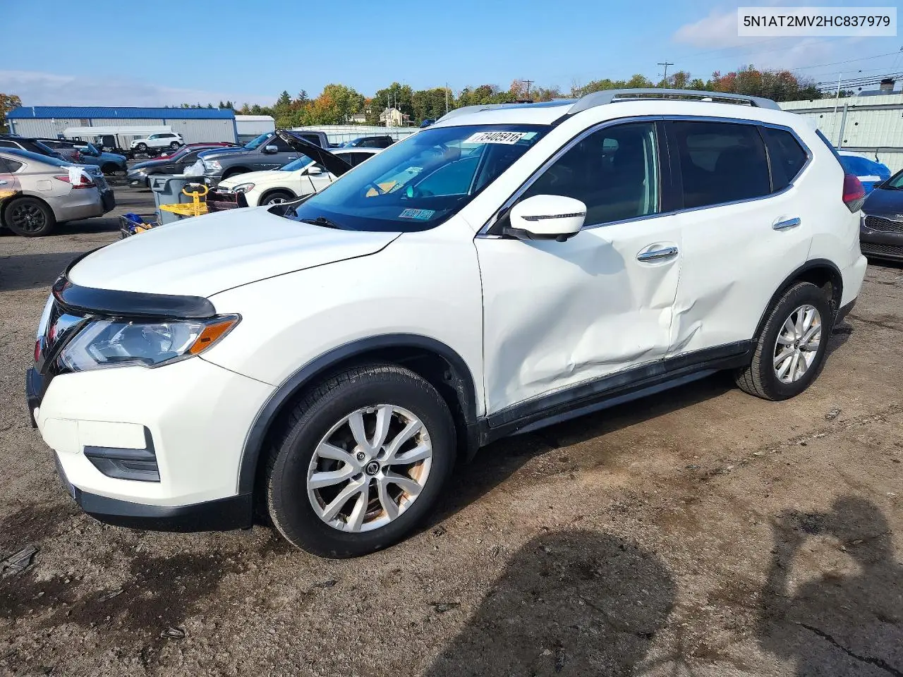 NISSAN ROGUE 2017, VIN 5N1AT2MV2HC837979