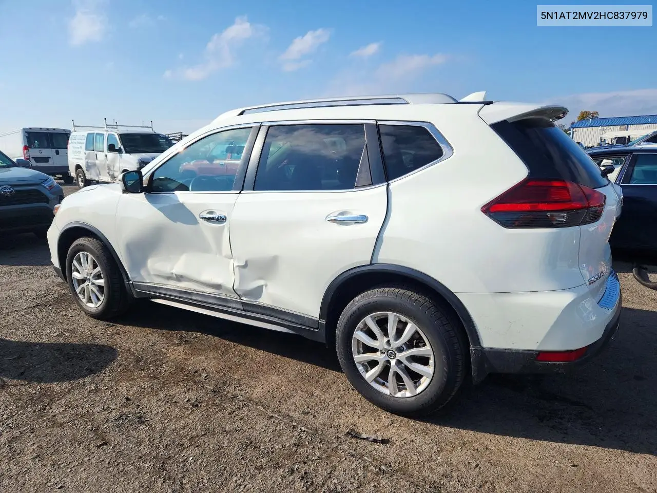 2017 NISSAN ROGUE VIN 5N1AT2MV2HC837979 — фото 2