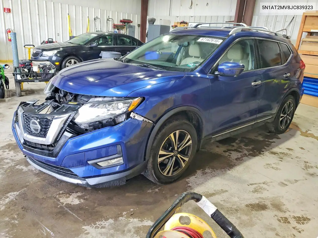 NISSAN ROGUE 2018, VIN 5N1AT2MV8JC839323