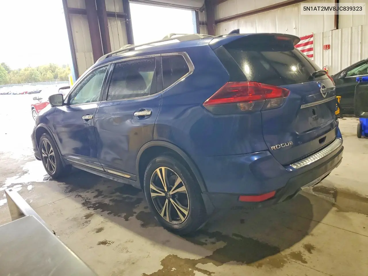 2018 NISSAN ROGUE VIN 5N1AT2MV8JC839323 — фото 2