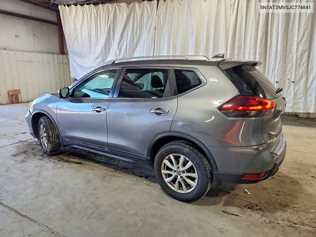 2018 NISSAN ROGUE VIN 5N1AT2MV0JC774841 — фото 2