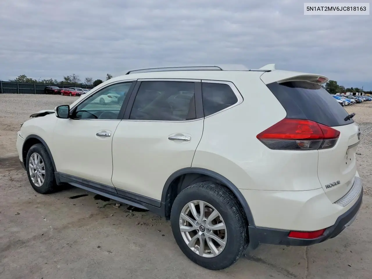 2018 NISSAN ROGUE VIN 5N1AT2MV6JC818163 — фото 2