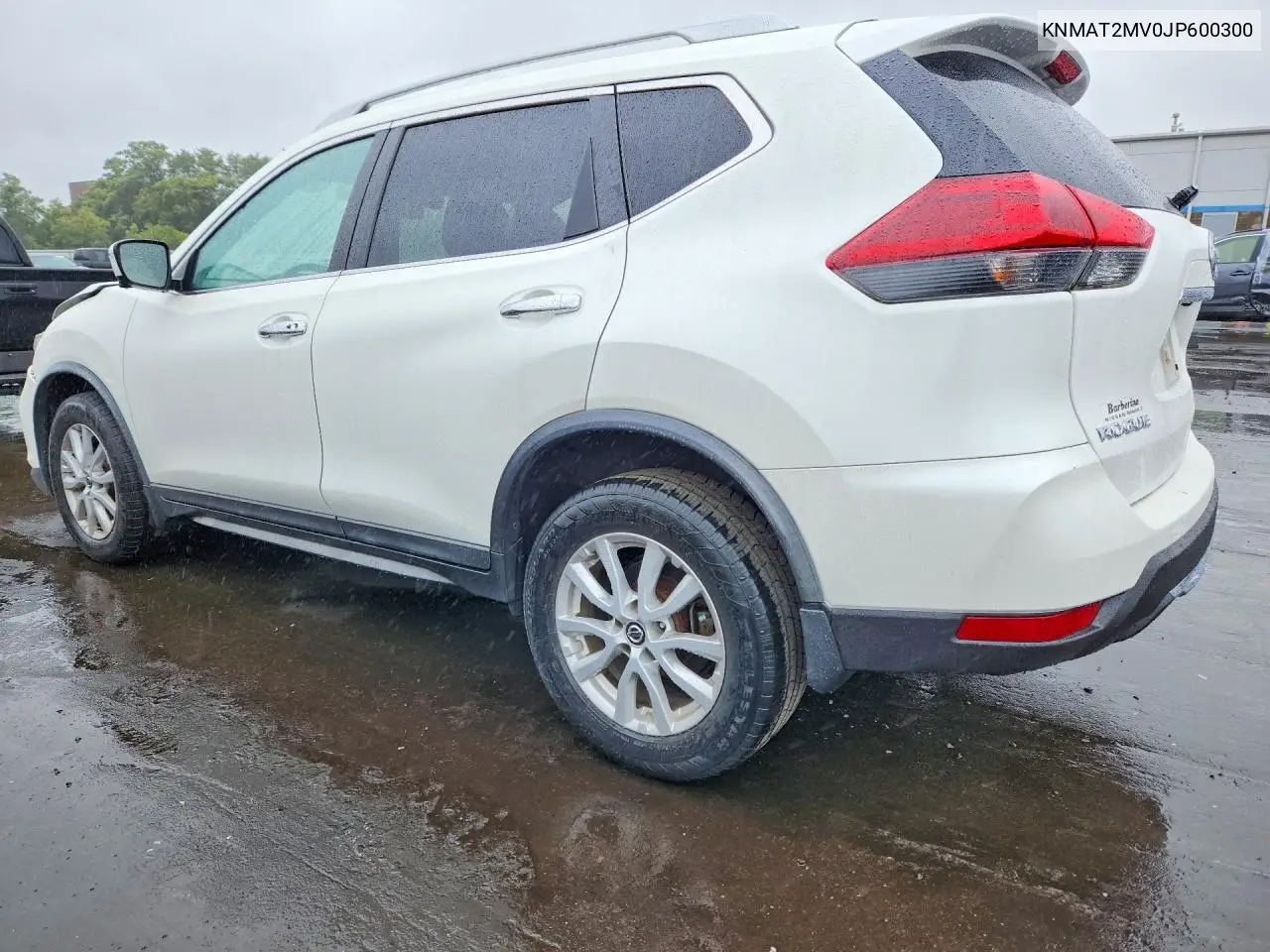 2018 NISSAN ROGUE VIN KNMAT2MV0JP600300 — фото 2