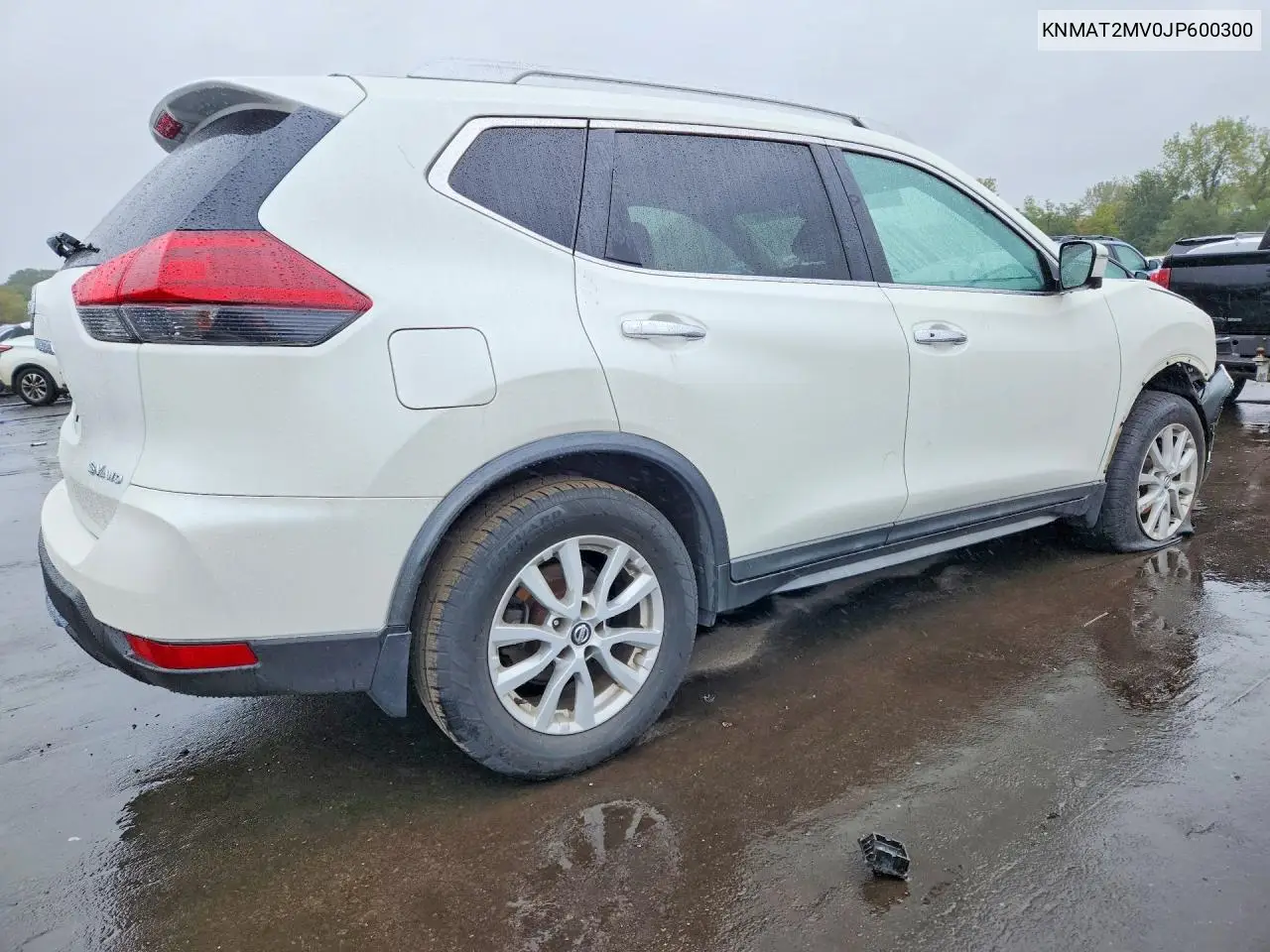 2018 NISSAN ROGUE VIN KNMAT2MV0JP600300 — фото 3