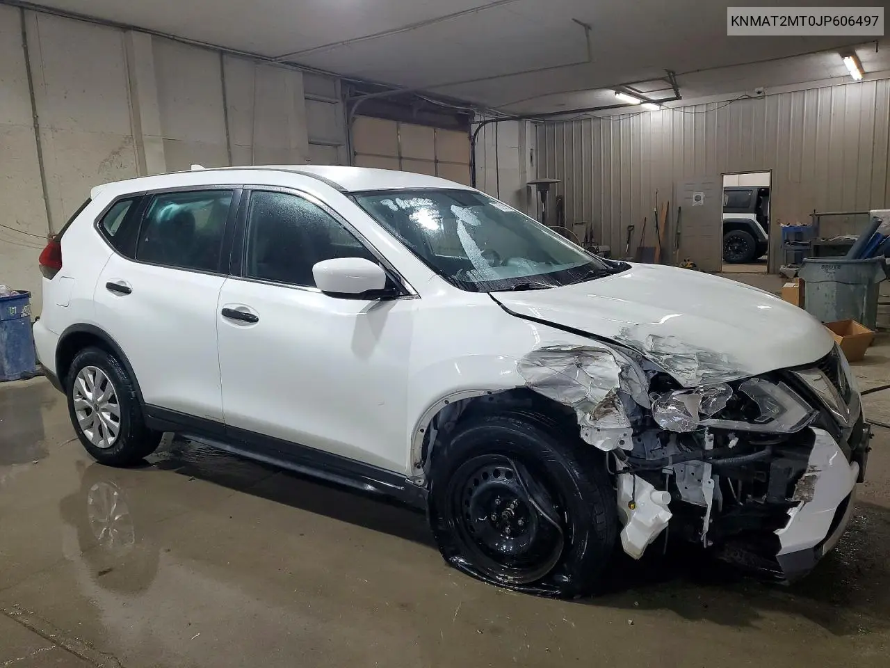 2018 NISSAN ROGUE VIN KNMAT2MT0JP606497 — фото 4