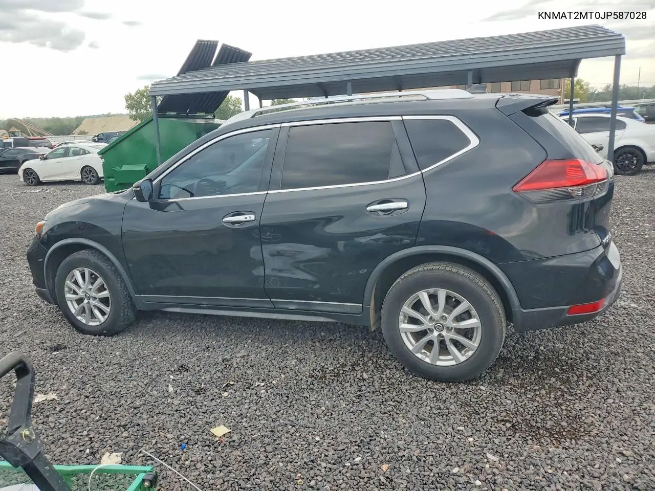 2018 NISSAN ROGUE VIN KNMAT2MT0JP587028 — фото 2