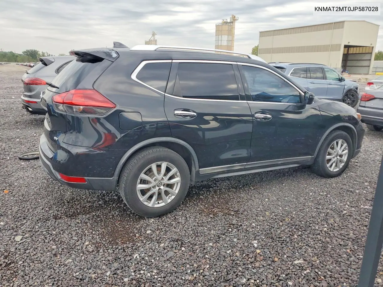 2018 NISSAN ROGUE VIN KNMAT2MT0JP587028 — фото 3