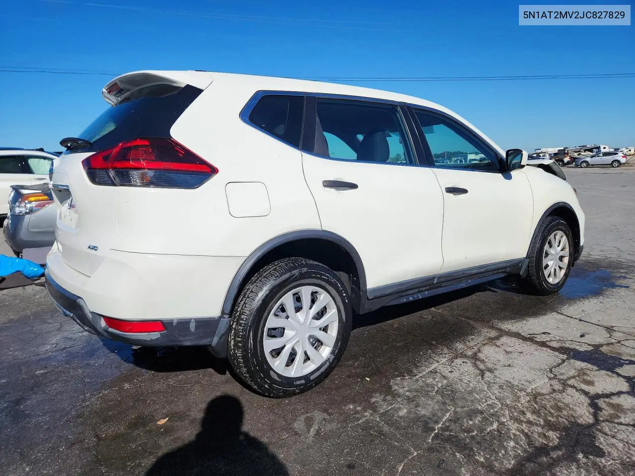 2018 NISSAN ROGUE VIN 5N1AT2MV2JC827829 — фото 3