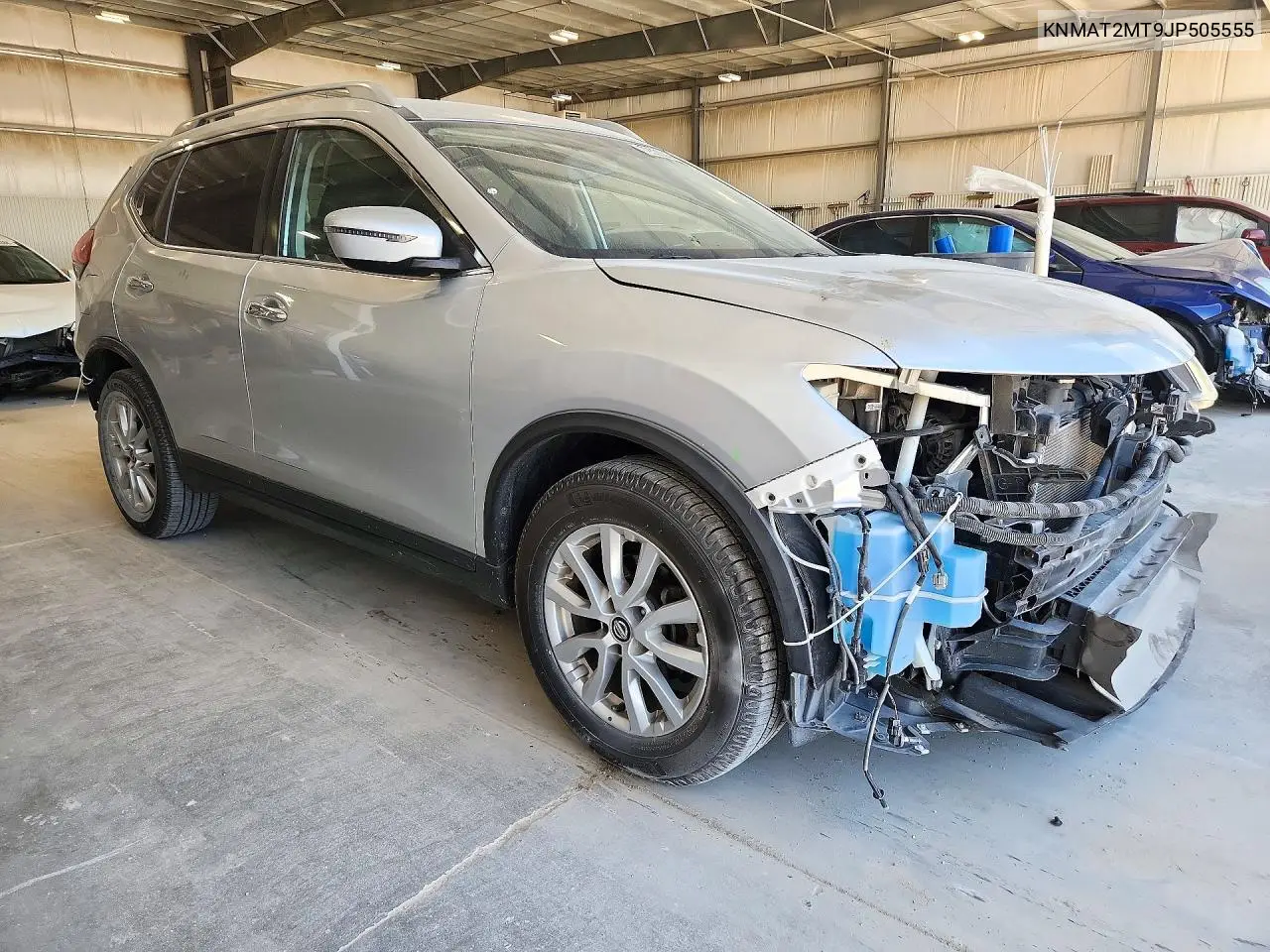 2018 NISSAN ROGUE VIN KNMAT2MT9JP505555 — фото 4