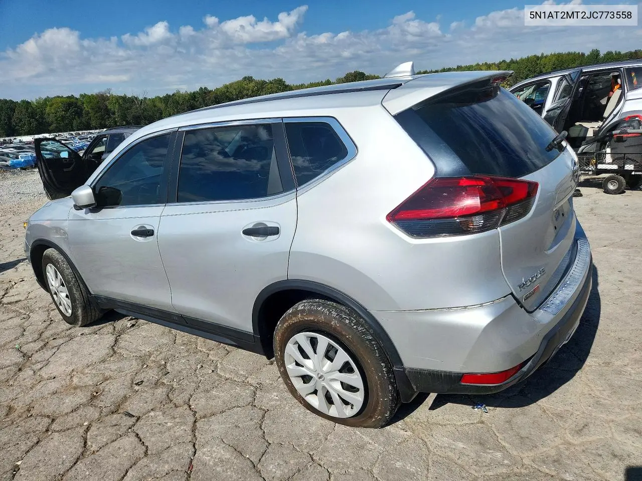2018 NISSAN ROGUE VIN 5N1AT2MT2JC773558 — фото 2