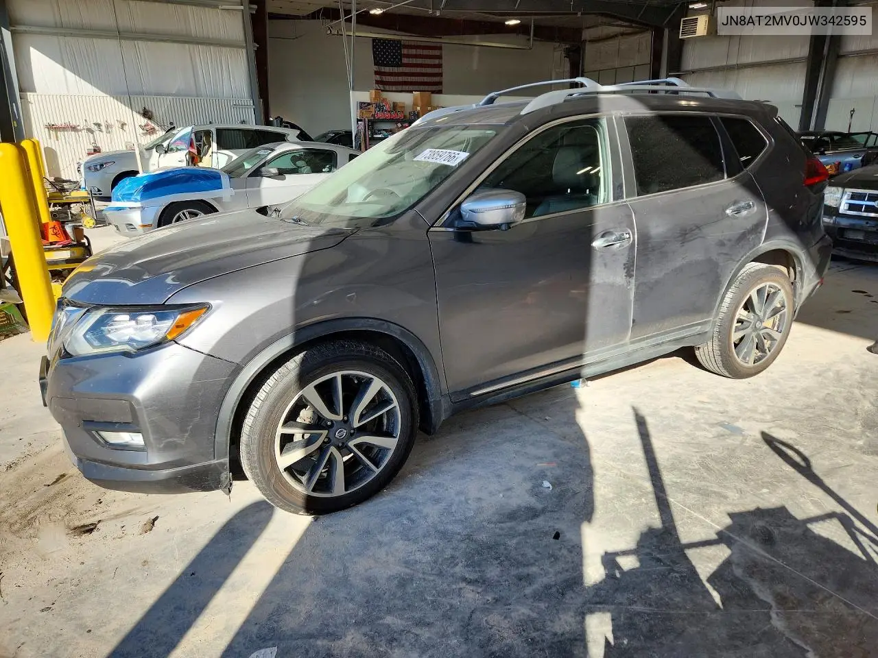 NISSAN ROGUE 2018, VIN JN8AT2MV0JW342595