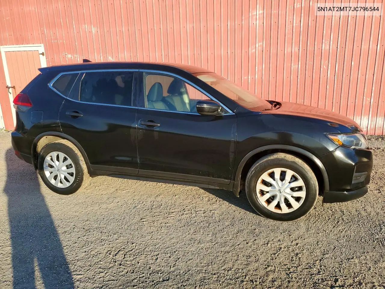 2018 NISSAN ROGUE VIN 5N1AT2MT7JC796544 — фото 4