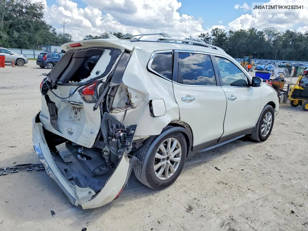 2019 NISSAN ROGUE VIN JN8AT2MT9KW252541 — фото 3