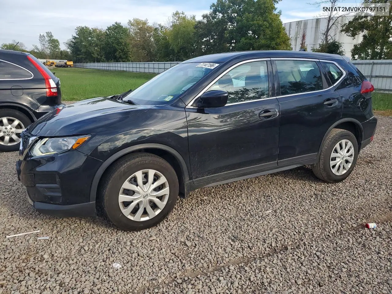 NISSAN ROGUE 2019, VIN 5N1AT2MV0KC797151