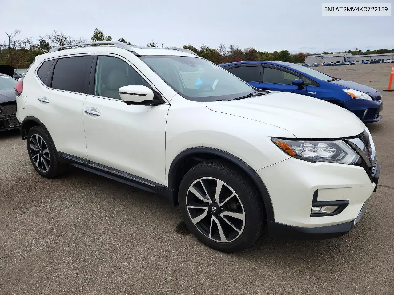 2019 NISSAN ROGUE VIN 5N1AT2MV4KC722159 — фото 4