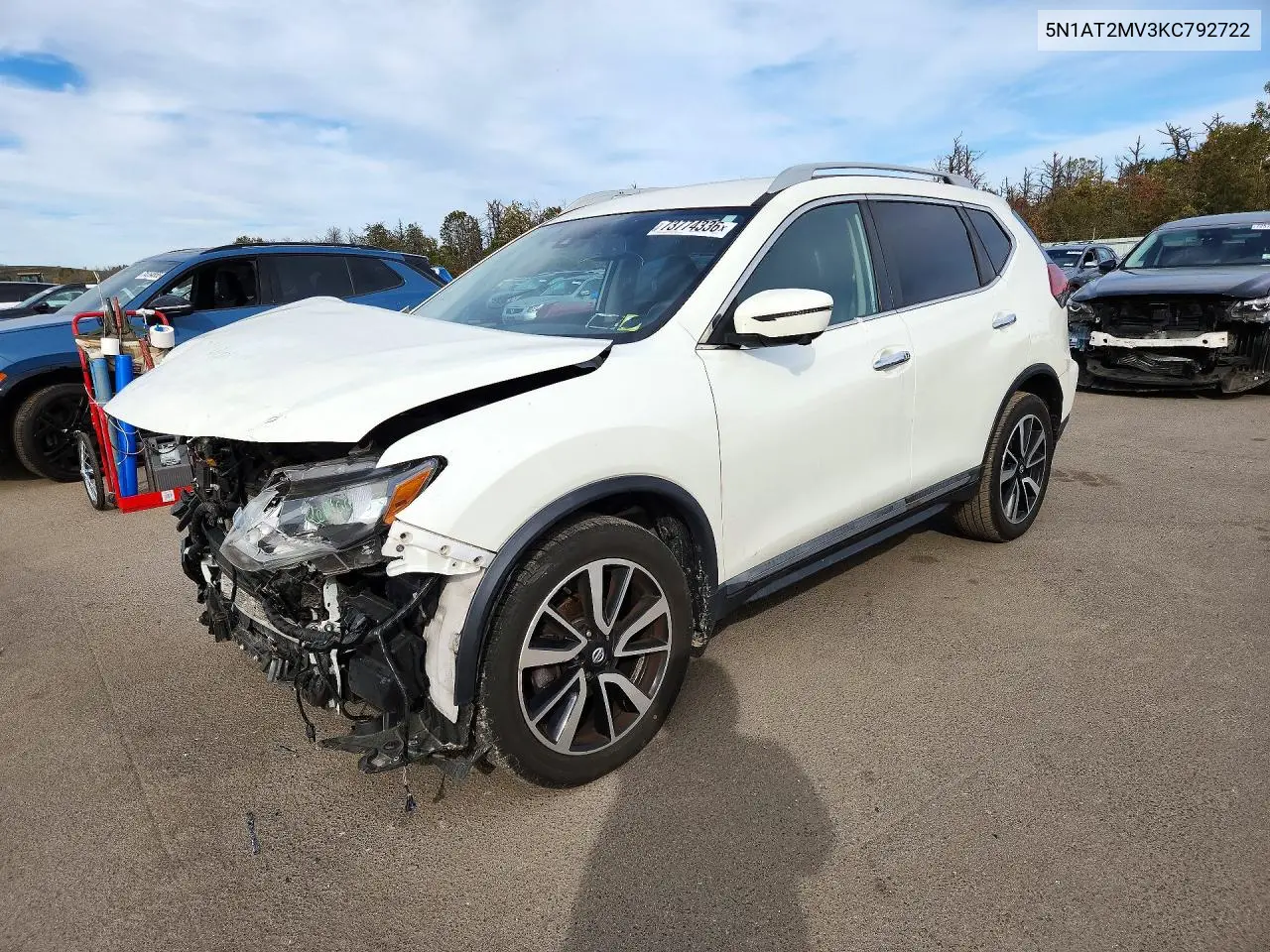 NISSAN ROGUE 2019, VIN 5N1AT2MV3KC792722