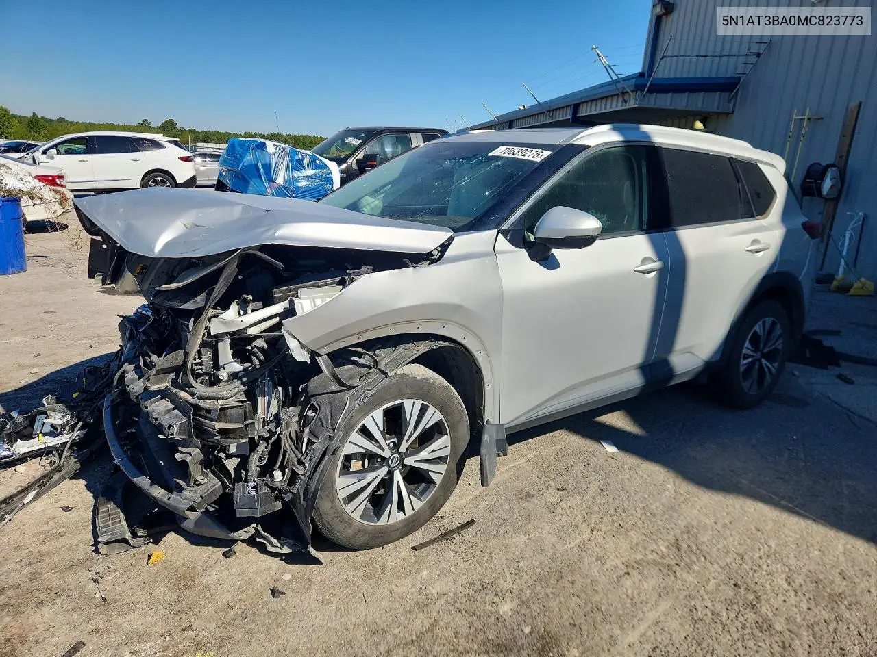 NISSAN ROGUE 2021, VIN 5N1AT3BA0MC823773