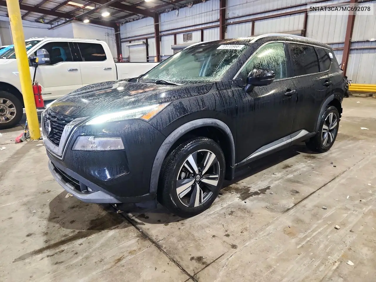 NISSAN ROGUE 2021, VIN 5N1AT3CA7MC692078