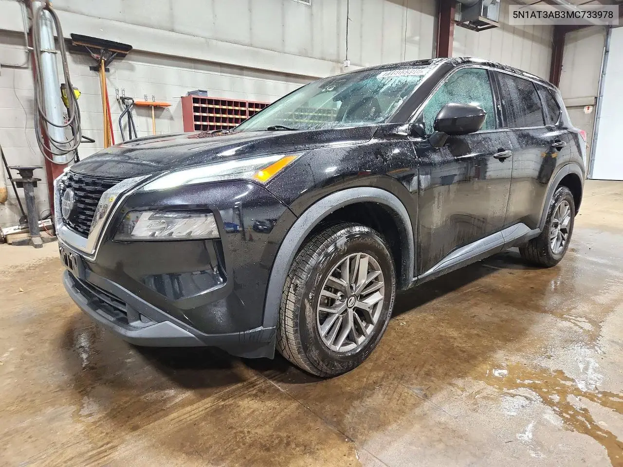 NISSAN ROGUE 2021, VIN 5N1AT3AB3MC733978