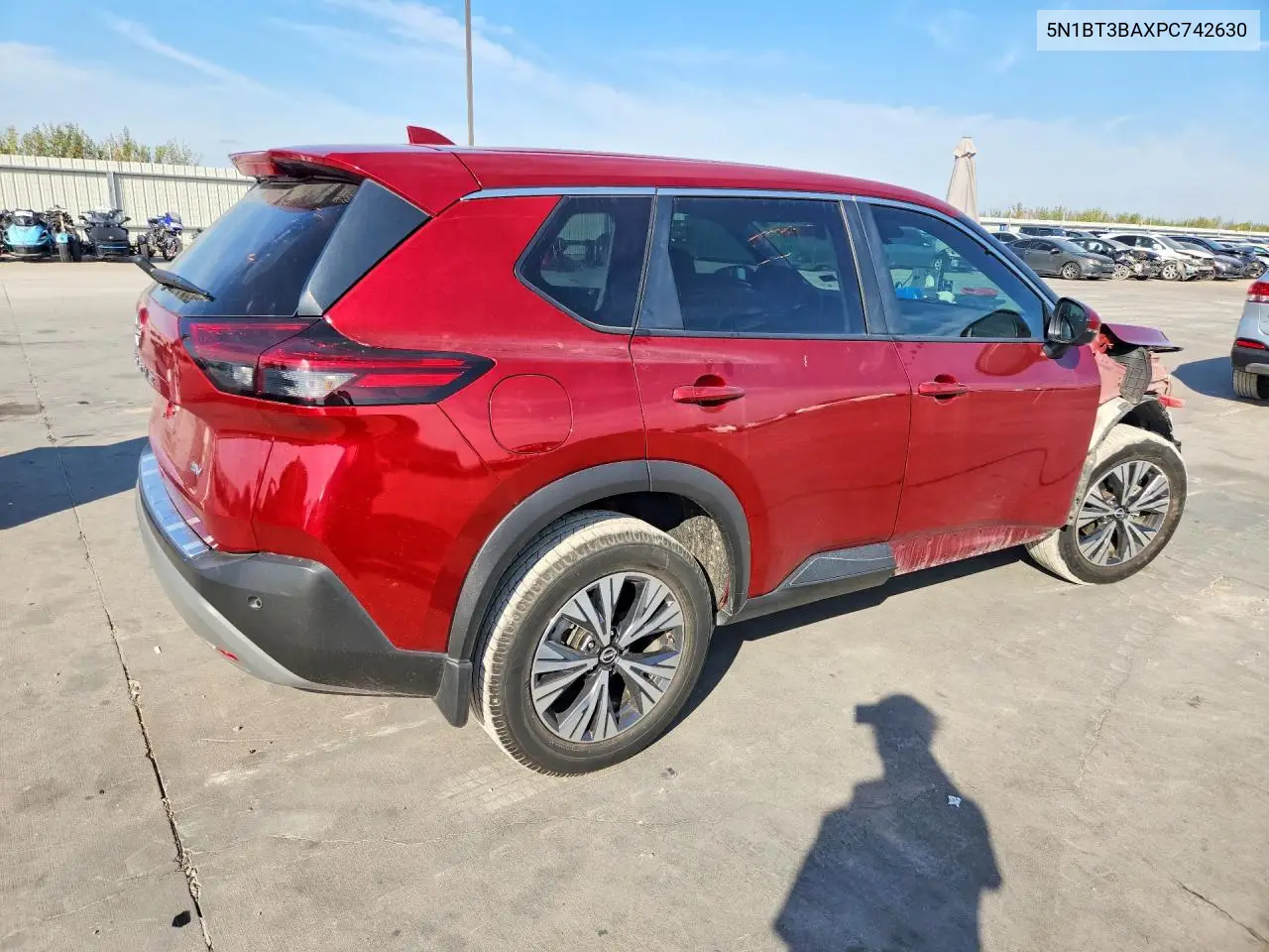 2023 NISSAN ROGUE VIN 5N1BT3BAXPC742630 — фото 3