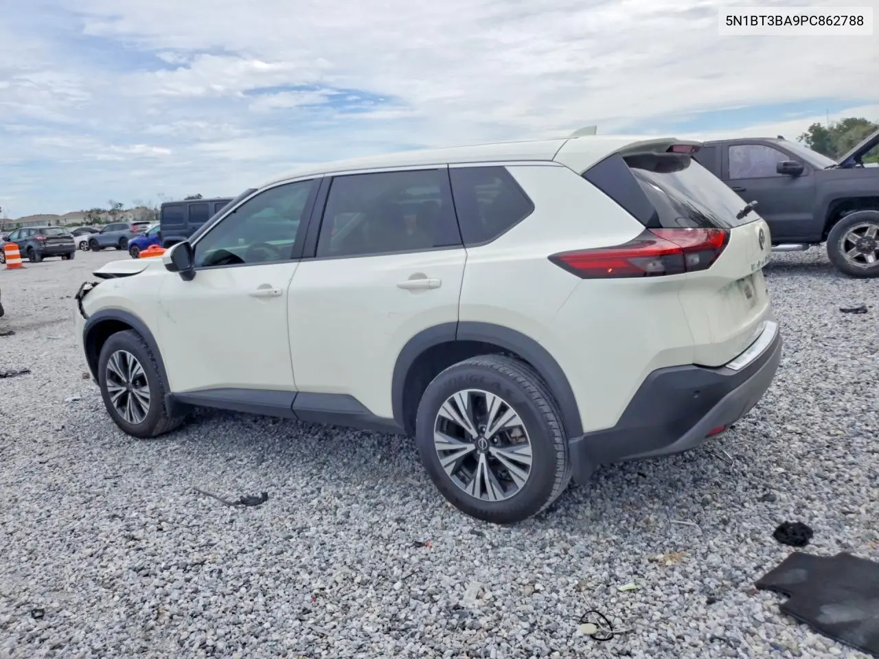 2023 NISSAN ROGUE VIN 5N1BT3BA9PC862788 — фото 2